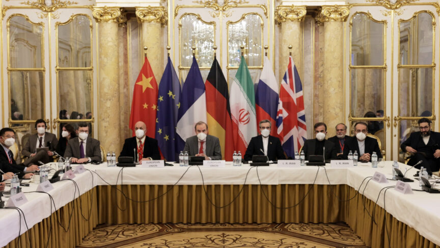 VIENNA, AUSTRIA – DECEMBER 17: (—EDITORIAL USE ONLY Äì MANDATORY CREDIT – “EU VIENNA DELEGATION/ HANDOUT” – NO MARKETING NO ADVERTISING CAMPAIGNS – DISTRIBUTED AS A SERVICE TO CLIENTS—-) Parties to the Iran nuclear deal hold a meeting chaired by Enrique Mora, the deputy secretary-general and political director of the EU diplomatic service in Vienna, Austria on December 17, 2021. EU Vienna Delegation/Handout / Anadolu Agency