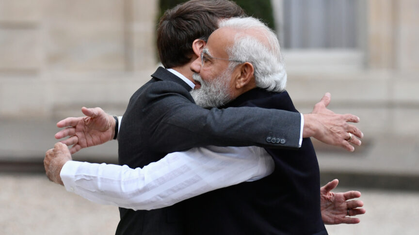 May 4, 2022, Paris, Ile-de-France (region, France: The President of the French Republic, Emmanuel Macron and his wife, Brigitte Macron received for his first visit since his re-election, the Indian Prime Minister, Narendra Modi, at the Elysee Palace on May 04, 2022. (Credit Image: © Julien Mattia/Le Pictorium Agency via ZUMA Press