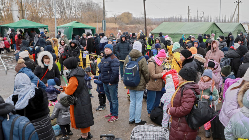 A scene from the Palanca-Maiaki-Udobnoe border crossing point, between the Republic of Moldova and Ukraine on 1 March 2022. People flee the military offensive in Ukraine, seeking refuge in Moldova or transiting the country on their way to Romania and other EU countries.

As of 1 March 2022, more than half a million Ukrainians, a vast majority of whom are women and girls, have fled their homes and sought refuge in neighboring countries. At least 160,000 people have been internally displaced across Ukraine. Between 24 – 28 February, 71,359 Ukrainian citizens have entered Moldova and 33,173 of those who arrived have left for a third country. Over 280,000 people have fled to Poland, 94,000 to Hungary; 74,000 in Romania, 30,000 in Slovakia; tens of thousands in other European counties.


Read More: https://eca.unwomen.org/en/stories/news/2022/03/what-does-the-military-offensive-in-ukraine-mean-for-women-and-girls

https://eca.unwomen.org/en/stories/statement/2022/02/statement-by-un-women-executive-director-sima-bahous-on-ukraine

Photo: UN Women/Aurel Obreja