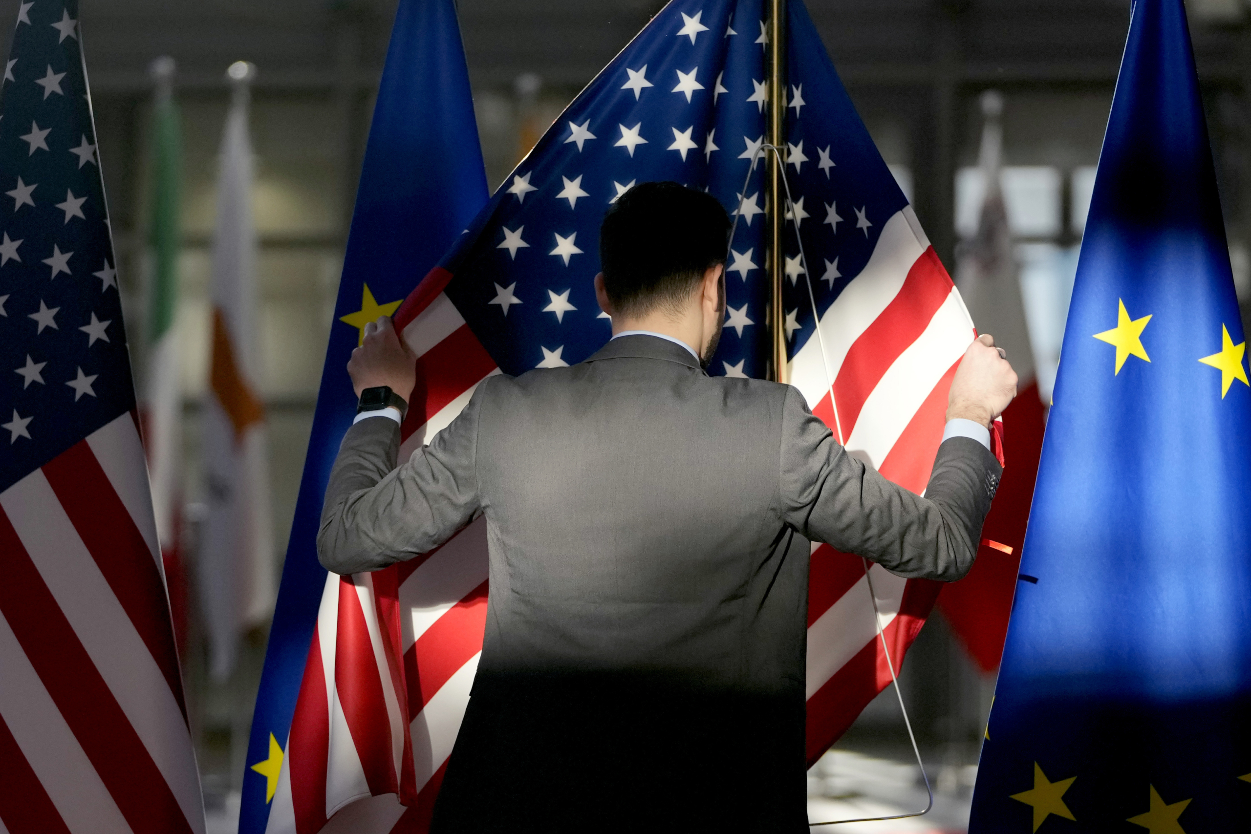 America is changing and US foreign policy is changing with it. For most EU member states, the European alliance with the United States has long been t