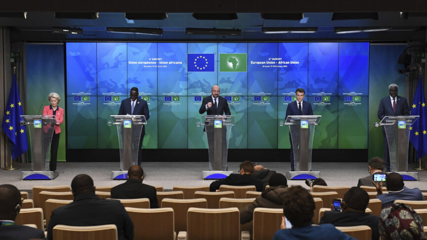 From left, European Commission President Ursula von der Leyen, Senegal’s President Macky Sall, European Council President Charles Michel, French President Emmanuel Macron and African Union Commission Chair Mahamat Moussa Faki participate in a media conference at the conclusion of an EU Africa summit in Brussels, Friday, Feb. 18, 2022. European Union leaders on Thursday lauded the bloc’s vaccine cooperation with Africa in the fight against the coronavirus, but there was no sign they would move toward a temporary lifting of intellectual property rights protection for COVID-19 shots. (John Thys, Pool Photo via AP)