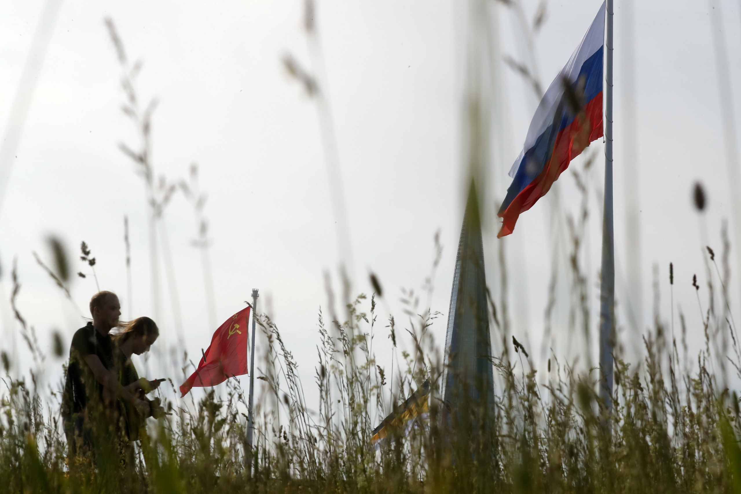 History, Images and Meaning of Russian and USSR Flags