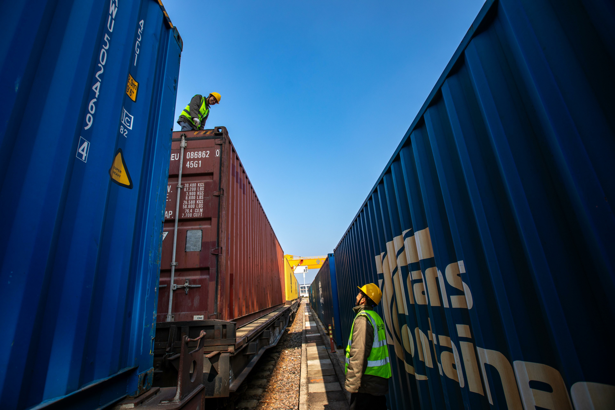 Risk and reward: Why the EU should develop the Middle Corridor trade route  | ECFR