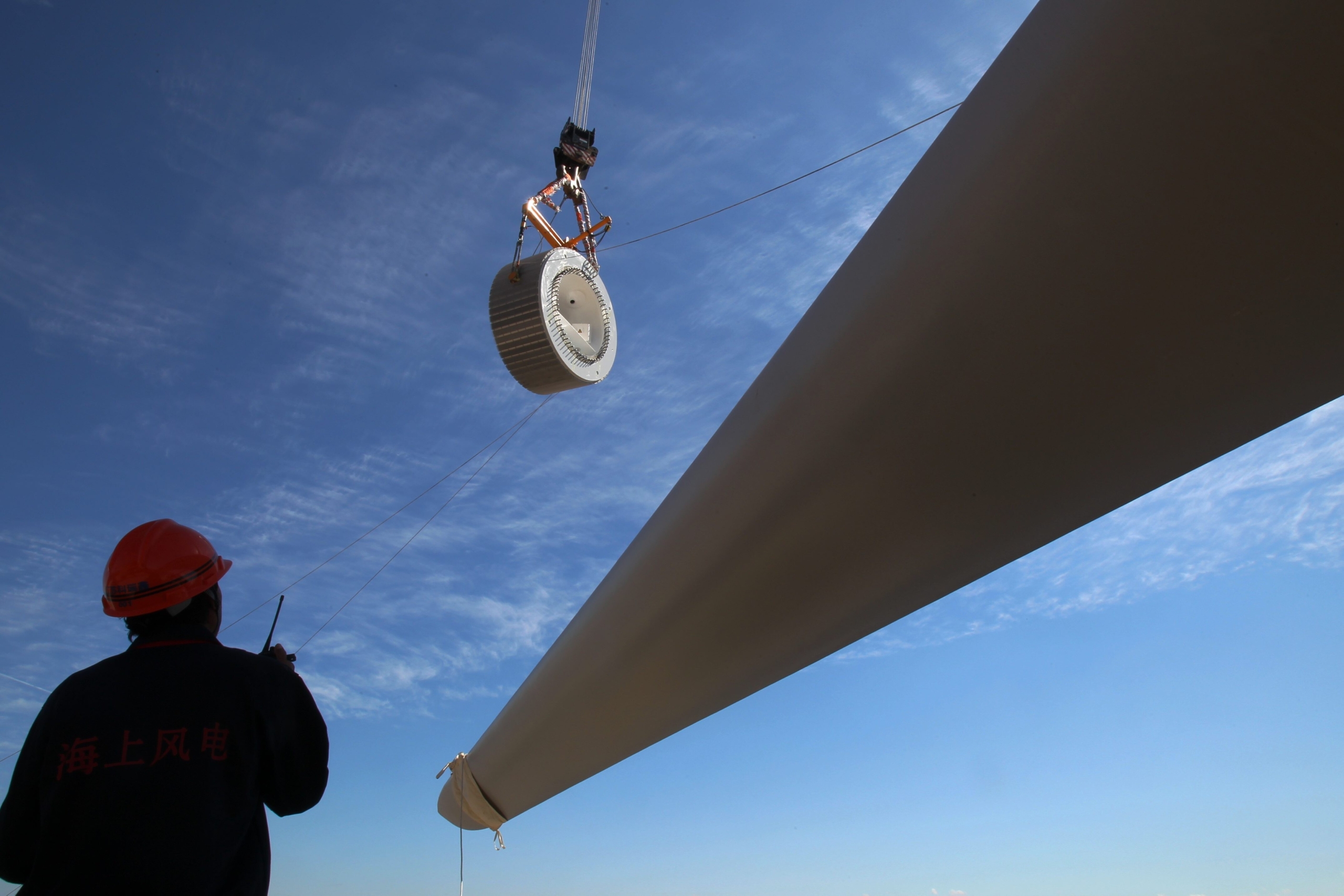 Don’t look down: How Europeans can escape China’s clean-tech gravity