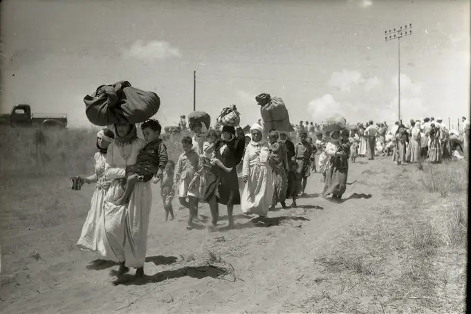 Women from the Palestinian village of Tantura flee to Jordan, 1948